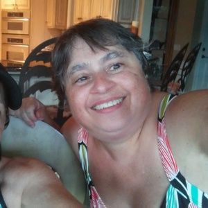 Meet your Posher, Lonie